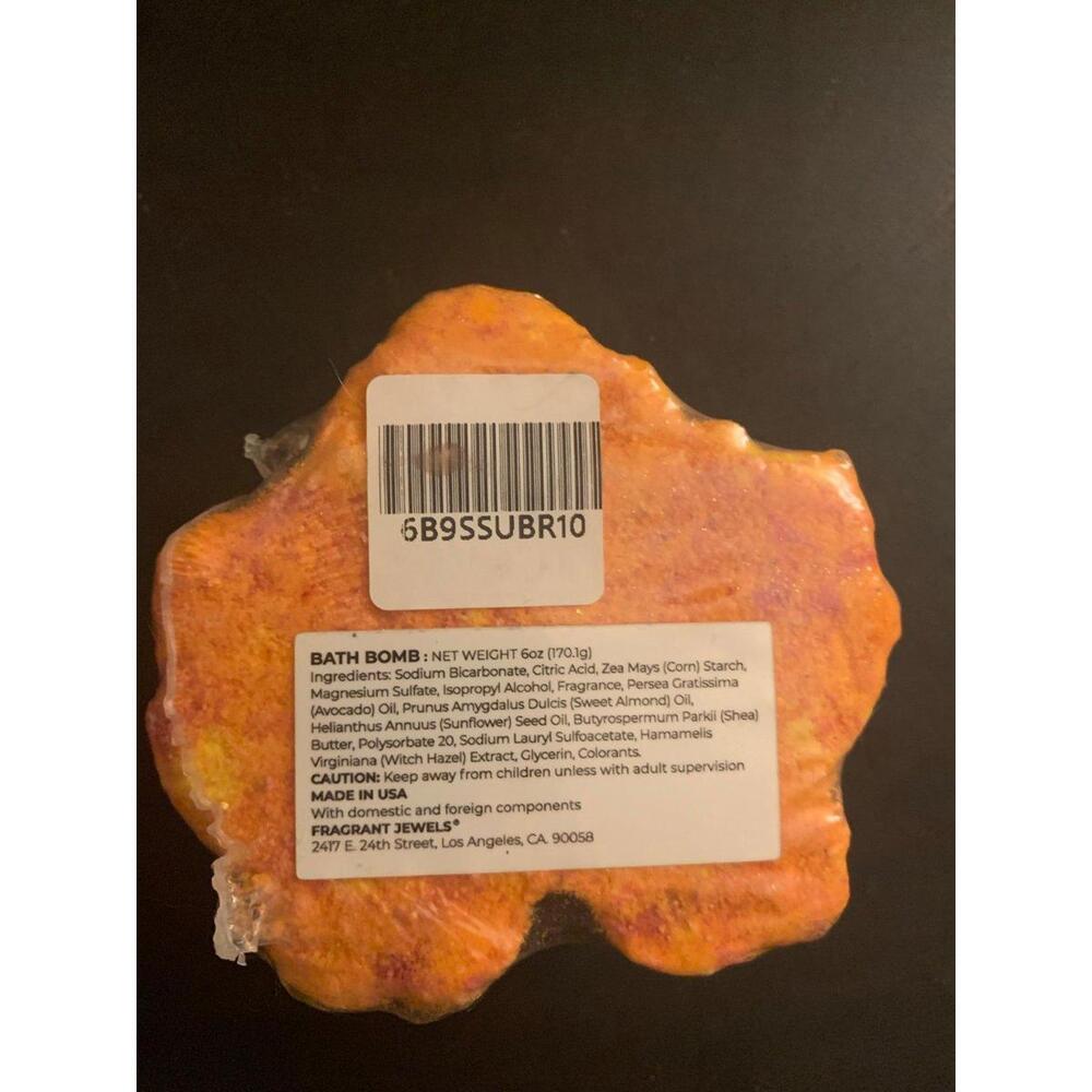 Fragrant Jewels: A Grateful Heart Size 10 surprise ring Bath Bomb - Picture 4 of 4